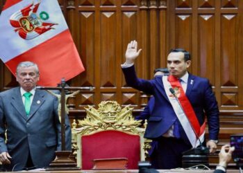 Peru decreta estado de emergência e envia militares à fronteira com o Chile