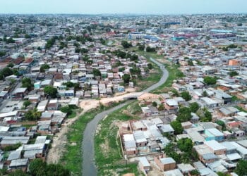 Manaus acelera revitalização de igarapé e promete reduzir alagamentos e mais qualidade de vida à população