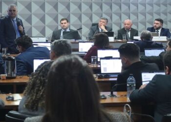 Após ficar menos de 12 horas preso pela CPMI, potiguar Abraão Lincoln é solto