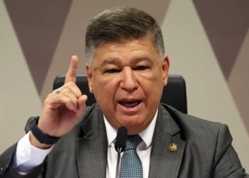 Presidente da CPMI revela que “PF prendeu núcleo principal dos desvios do INSS”