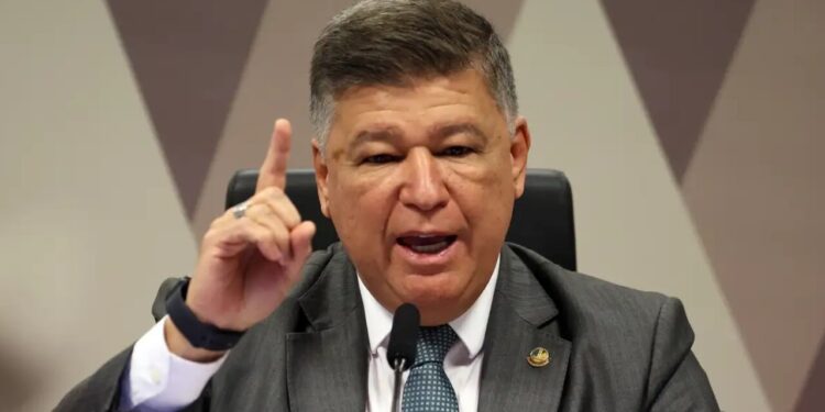 Presidente da CPMI revela que “PF prendeu núcleo principal dos desvios do INSS”