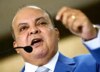 Ibaneis tem novo indicado para o BRB após decisão da Justiça