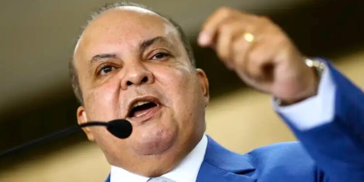 Ibaneis tem novo indicado para o BRB após decisão da Justiça