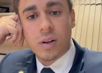 Nikolas Ferreira reage após “vazamento” do Enem e afirma que acionará PF