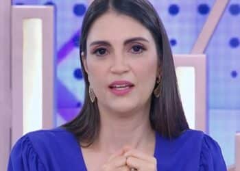 Chris Flores abre o jogo ao vivo na Band e revela motivo da sua saída do SBT