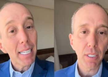 Prefeito de Sorocaba é flagrado vendendo amendoim em praia após ser afastado do cargo