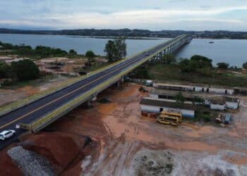 Ponte de R$ 250 milhões e 1.724 metros é inaugurada no Brasil e vai deixar o acesso entre dois estados mais fácil