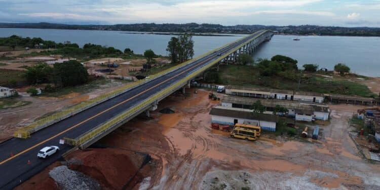 Ponte de R$ 250 milhões e 1.724 metros é inaugurada no Brasil e vai deixar o acesso entre dois estados mais fácil