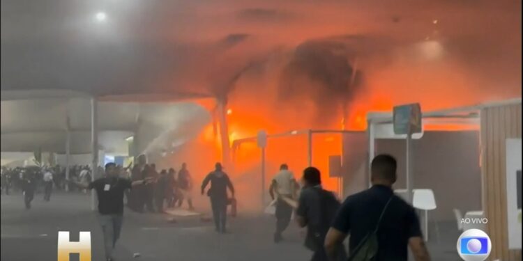 Incêndio de grandes proporções atinge pavilhão na COP30