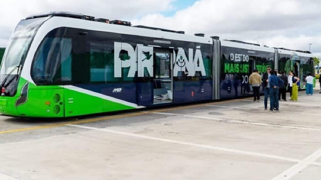 Avanço das obras do BRT de R$ 4,9 bilhões muda o trânsito e motoristas são impactados em Cuiabá