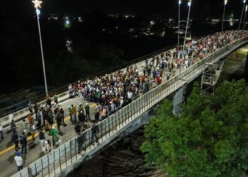 Obra esperada há 30 anos é finalmente inaugurada e nova ponte de R$ 47,6 milhões vai facilitar o transporte de comunidade isolada no Acre