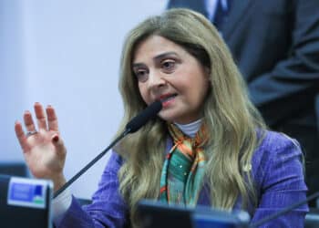 Relator da CPMI do INSS protocola convocação de Leila Pereira