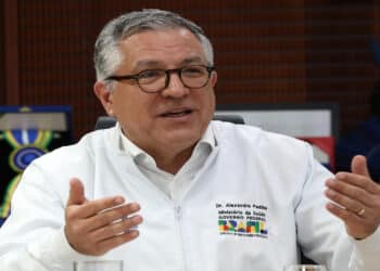 Novas regras de Medicina favorecem instituições sem fins lucrativos e geram críticas