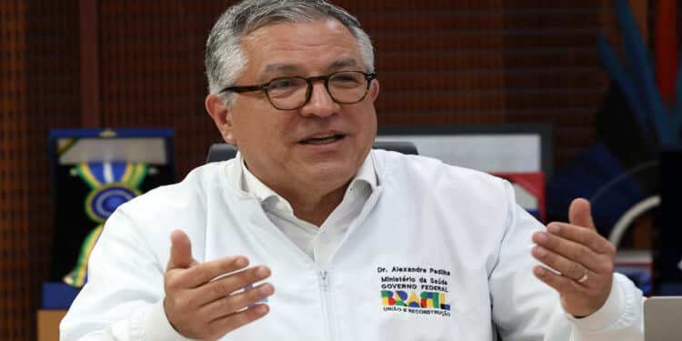 Novas regras de Medicina favorecem instituições sem fins lucrativos e geram críticas