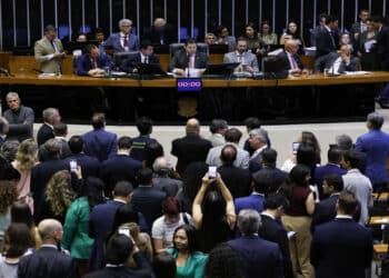 Planalto atua para reduzir tensão com o Congresso e destravar votações importantes