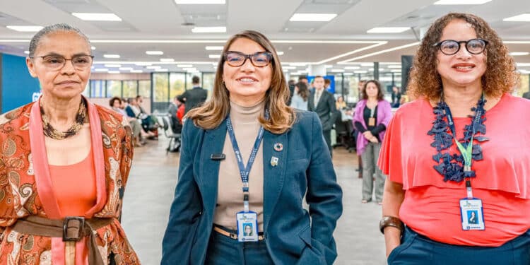 Janja ganha destaque maior que chefes dos Três Poderes durante a COP30