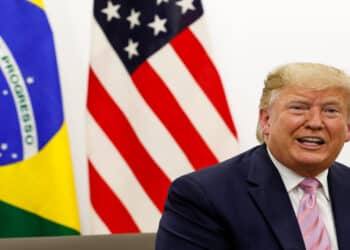 Trump anuncia que concederá perdão a ex-presidente de Honduras