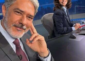 Fim de uma era do Jornal Nacional com a substituição de William Bonner por César Tralli na Globo