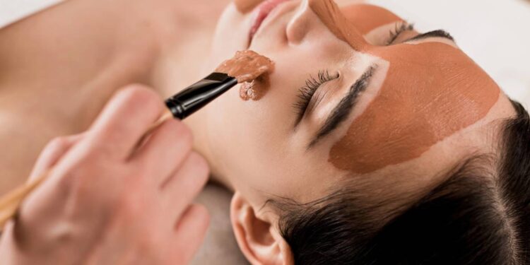 Diga tchau para as rugas, Top 3 argilas que rejuvenescem e devolvem o brilho natural da pele madura