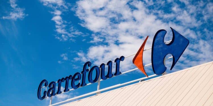 Adeus Carrefour e Assaí, rede de supermercados famosa mundialmente chega ao Brasil e derruba preços de alimentos