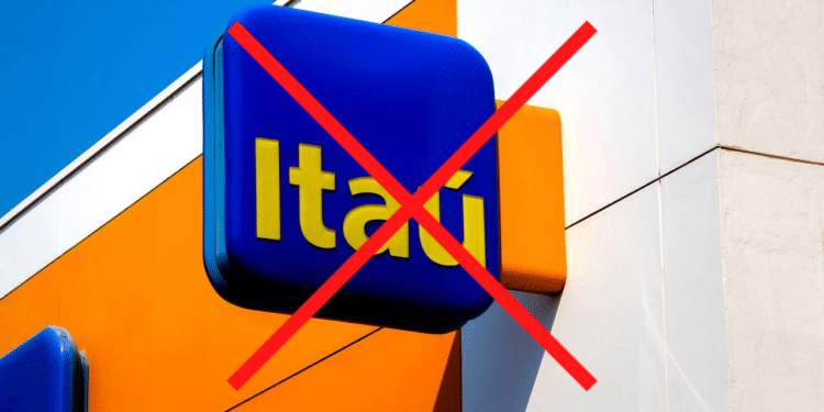 Encerramento do banco Itaú deixa mais de 20 mil clientes sem atendimento