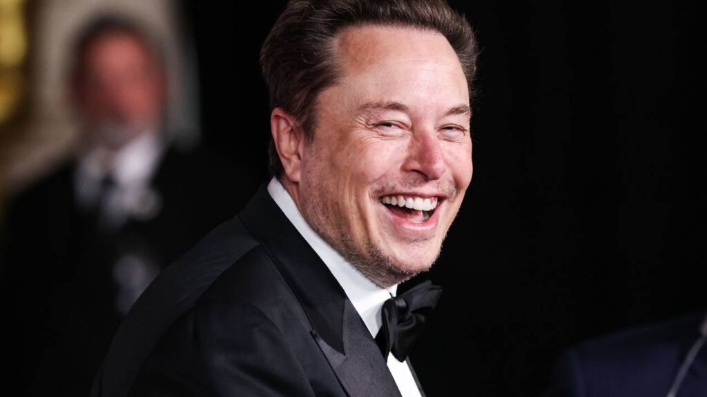 Se o bilionário Elon Musk dividisse sua fortuna com todo o Brasil, quanto cada brasileiro ganharia