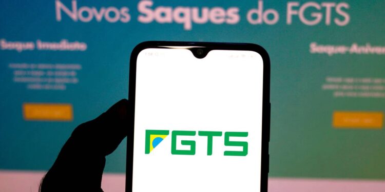 Mudanças nas regras do FGTS liberam o uso do fundo para imóveis de até R$ 2,25 mil