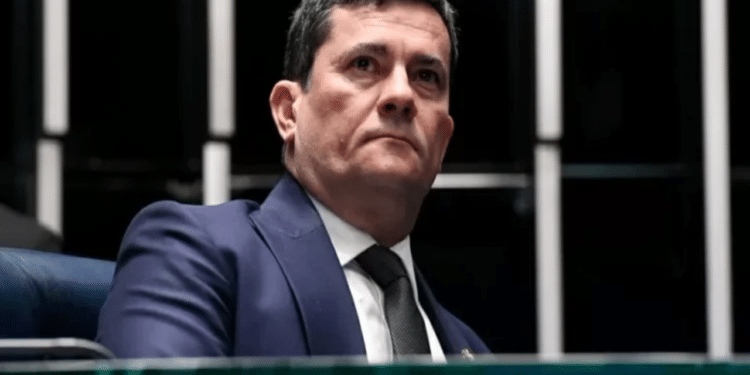 Pesquisa aponta Sergio Moro como favorito para governo do Paraná em 2026