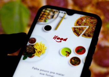 Ifood alerta 14/11 todos os clientes que pedem comida no aplicativo
