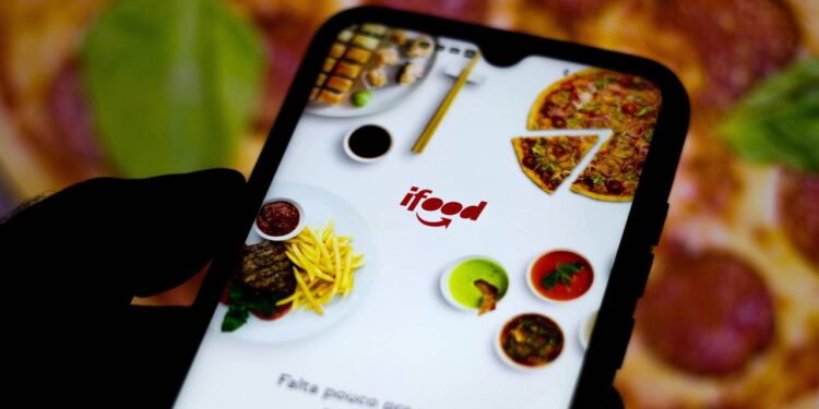 Ifood alerta 14/11 todos os clientes que pedem comida no aplicativo