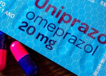 Anvisa muda as regras e libera venda de omeprazol sem necessidade de prescrição médica