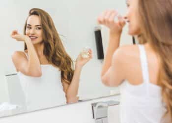 Top 4 perfumes femininos que não deixam o ambiente enfestado com o cheiro forte