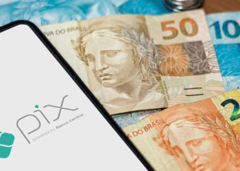 Se você tem contas abertas em bancos como o Banco do Brasil e Caixa Econômica Federal precisa ficar de olho hoje 26/11 nesse aviso sobre o PIX no Natal