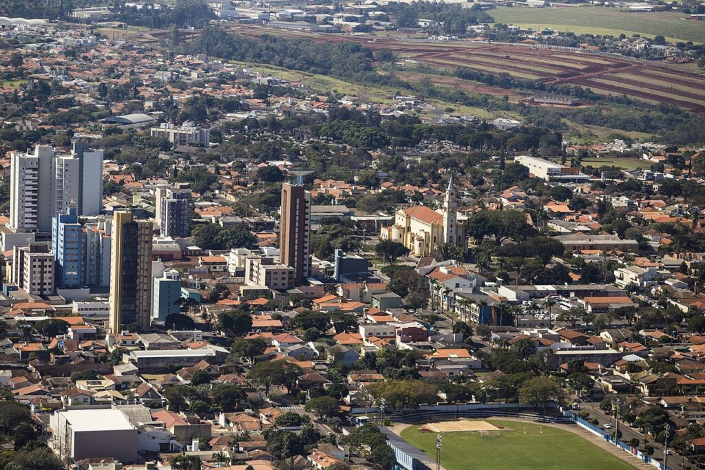 Vista aérea da cidade de Rolândia