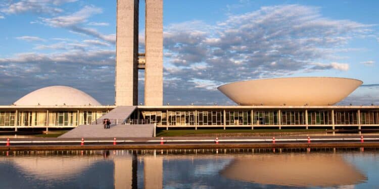 Novo Código Civil avança no Senado e ganha espaço para grandes mudanças nas regras de casamento, herança e família no país