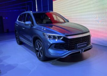 BYD anuncia recall de 90 mil veículos por problemas na bateria