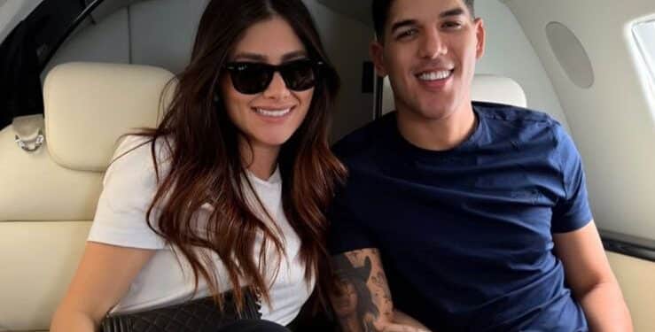 Esposa de Zé Vaqueiro anuncia fim do casamento com o cantor