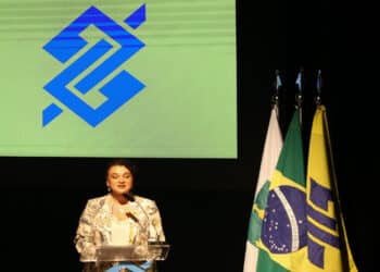 Banco do Brasil enfrenta crise e diretoria prepara estratégia contra lucro em queda