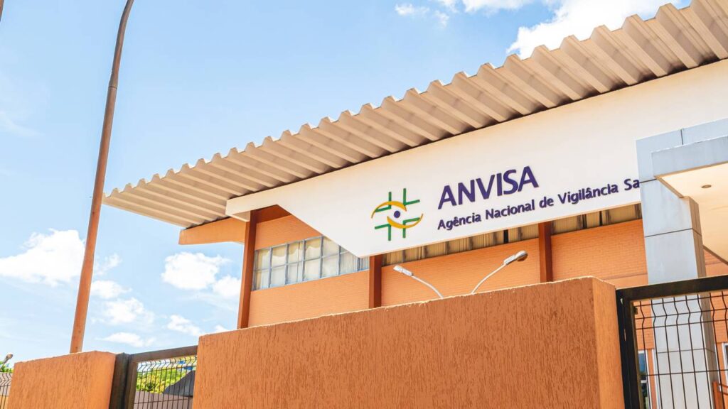 Anvisa remove do mercado diversas marcas irregulares de azeite, sal do Himalaia e “Chá do Milagre”