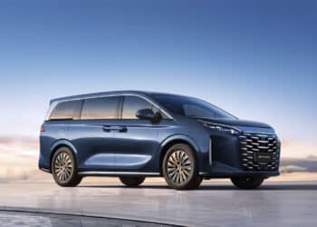 BYD M9 em exibição