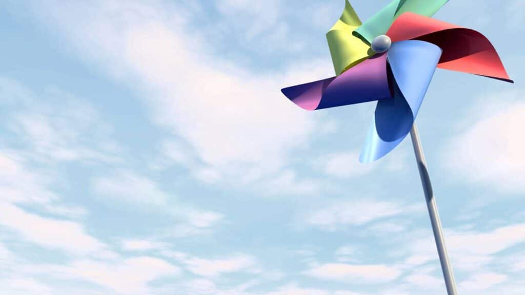 Por que muitas pessoas costumam colocar cataventos no jardim de casa?