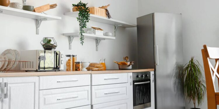 O estilo de cozinha moderno que não usa armários nem estraga