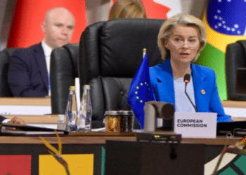 UE comemora acordo da COP30 mesmo com avanço fraco em combustíveis fósseis