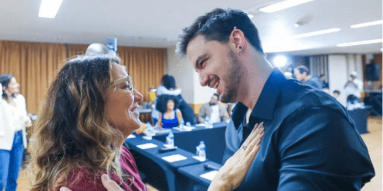 Lula entrega a Ordem Nacional do Mérito Educativo a Janja, Moraes e Felipe Neto