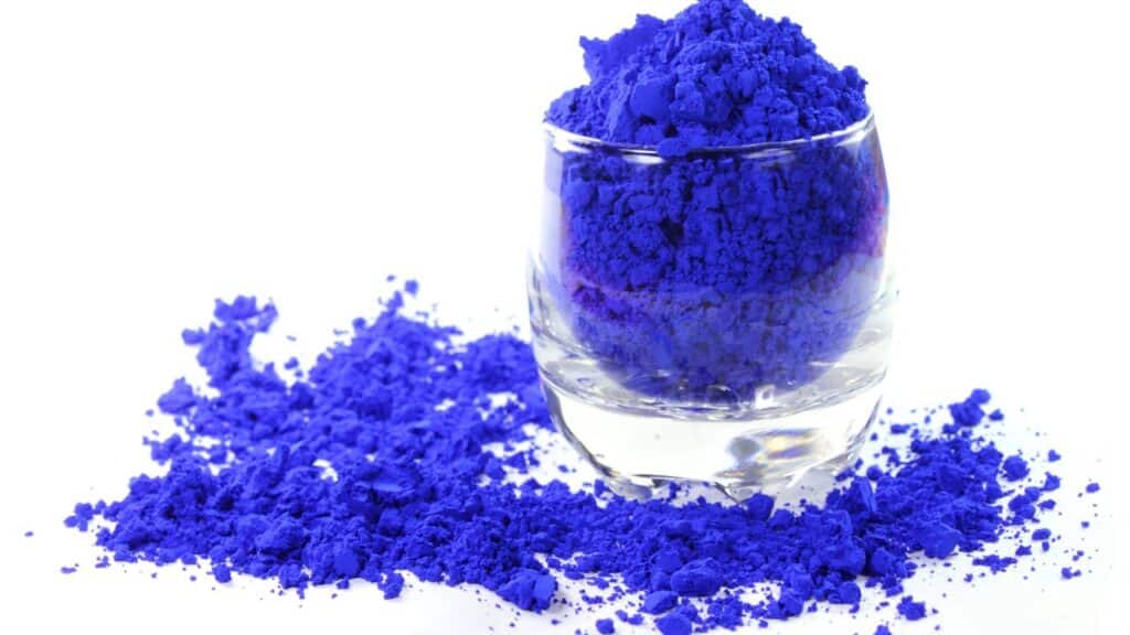 A técnica antiga esquecida que protege e purifica sua casa de energias negativas