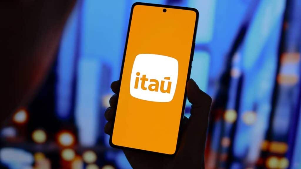 Encerramento do banco Itaú deixa mais de 20 mil clientes sem atendimento