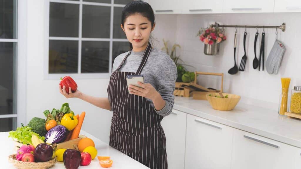 Aplicativos gratuitos que deixam sua rotina na cozinha mais simples e organizada