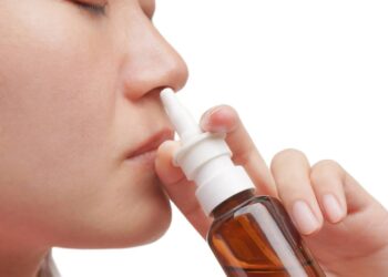 Nova regulamentação da Anvisa sobre produtos à base de cloreto de sódio usados para lavagem nasal já está em vigor em todo o país