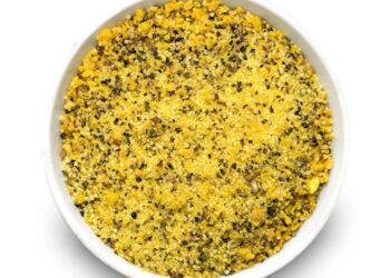 O tempero caseiro com cascas de limão fácil de fazer que transforma qualquer prato