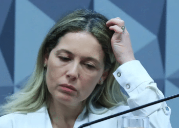 STF autoriza prisão domiciliar de médica ligada ao escândalo da farra do INSS